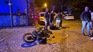 bartinda polisin takibinden kacmaya calisan motosiklet surucusu kaza yapti jrP6beOr.jpg