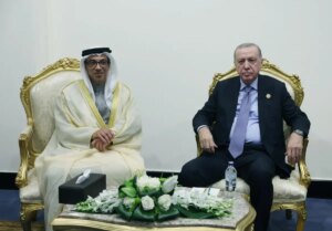 erdogan misirda bae veliaht prensi ile gorustu zxxffZuU.jpg